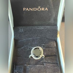 PANDORA Glamorous Black Spinel Ring